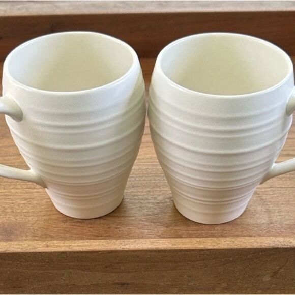 Mikasa Swirl Bone White Mug (2) - Picture 2 of 5
